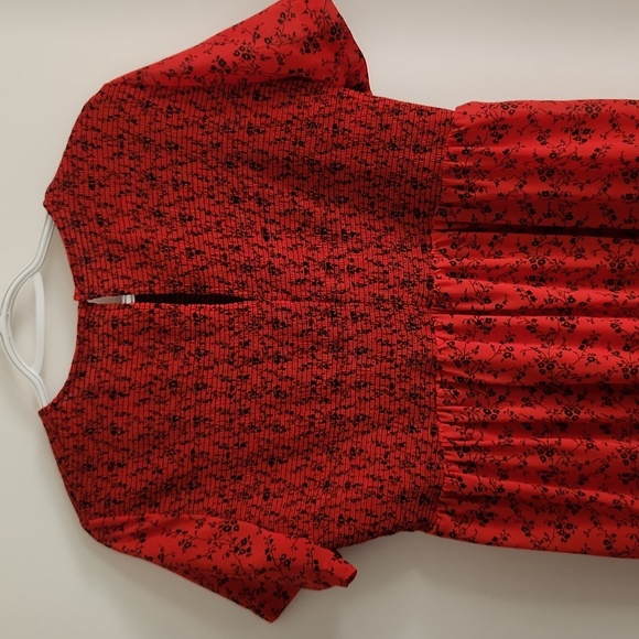 Zara Red and Black Floral Print Chiffon Dress - Picture 7 of 8